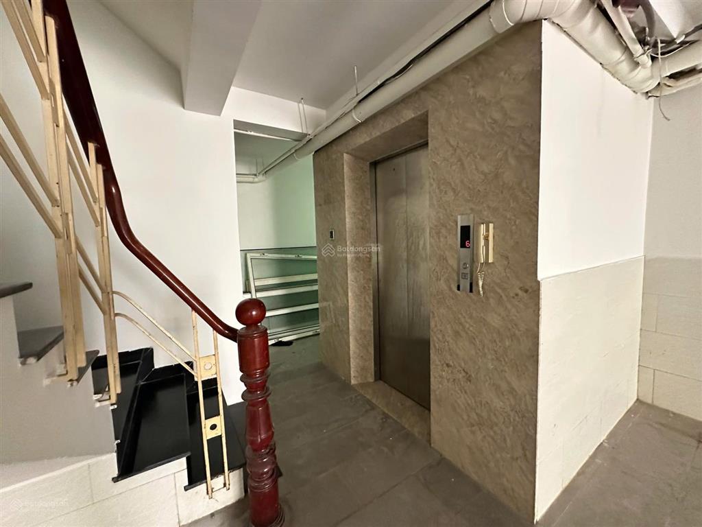 Mình chính chủ cho thuê tòa nhà văn phòng số 61 hoàng trọng mậu