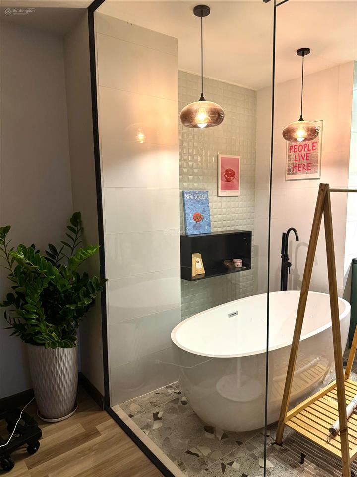 Chủ nhà cần cho thuê ch ở saigon airport, 100m2, 2pn, nội thất cc giá 17 triệu/th, 0779 072 ***