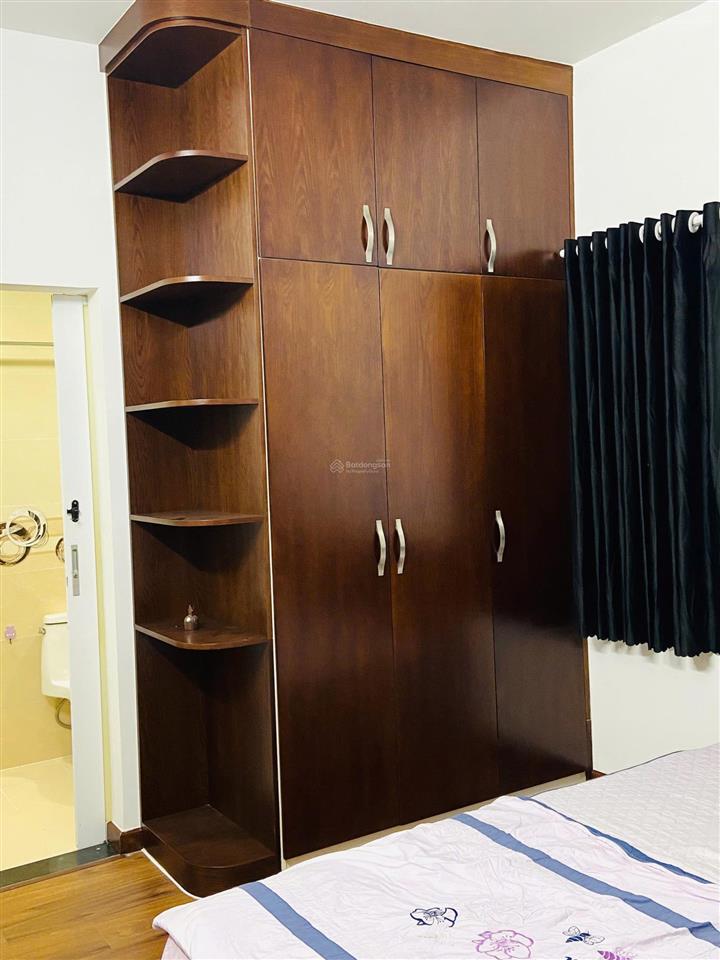 Bán gấp căn hộ chung cư oriental plaza tân phú dt 105m2 3pn 3wc giá 5.2 tỷ sổ hồng. 0779 072 ***