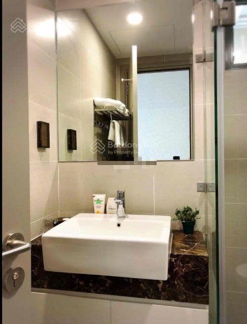 Cho thuê cc the gold view, 21 triệu vnd, 92m2, 2pn, 2wc, view đẹp, uy tín