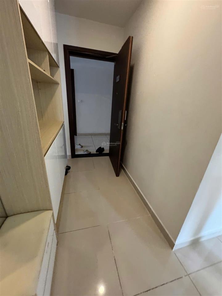 Chính chủ cho thuê ch cao cấp newston  phú nhuận . 2pn giá 18tr .  0779 072 ***.. giá tốt