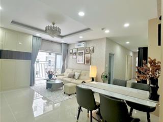 Chính chủ cần bán căn chung cư oriental plaza  685 âu cơ 106m2, 3pn 2wc giá 5.5 tỷ  0779 072 ***