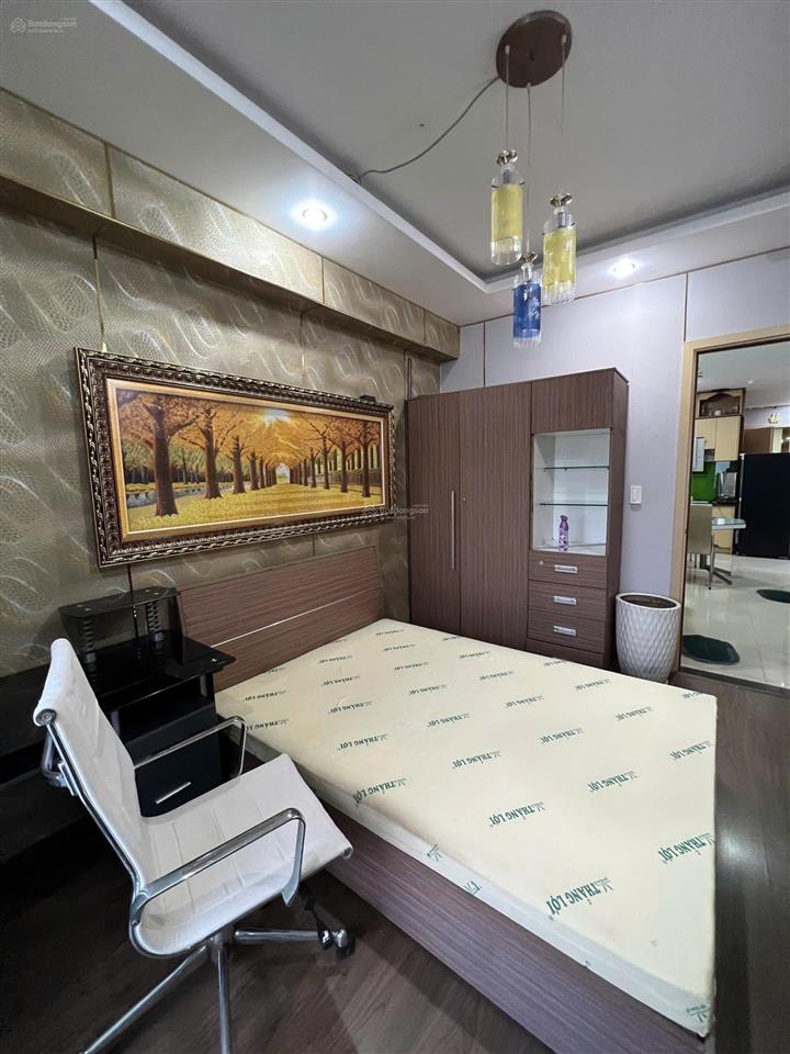 Chủ cân bán căn hộ cc tại oriental plaza 685 âu cơ, dt 89m2 2pn 2wc giá 4 tỷ giá thật 0779 072 ***