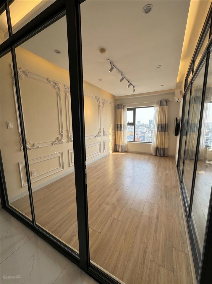 Cho thuê cc hùng vương plaza, giá tốt chỉ với 23 triệu, 129m2, 3pn, 2wc