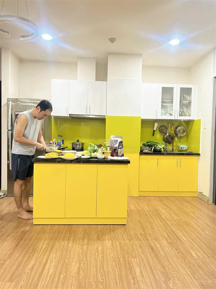 Hàng hiếm cho thuê ch 2pn  1wc  full nội thất  70m2 tại tòa nhà horizon  20 triệu, q1, tp.hcm