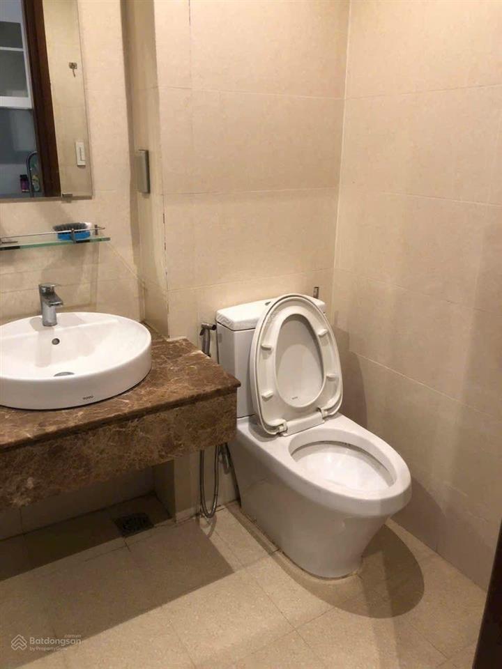 Cho thuê cc sky center, 12 triệu, 42m2, 1pn, 1wc, đẹp xuất sắc ở tân bình, hcm
