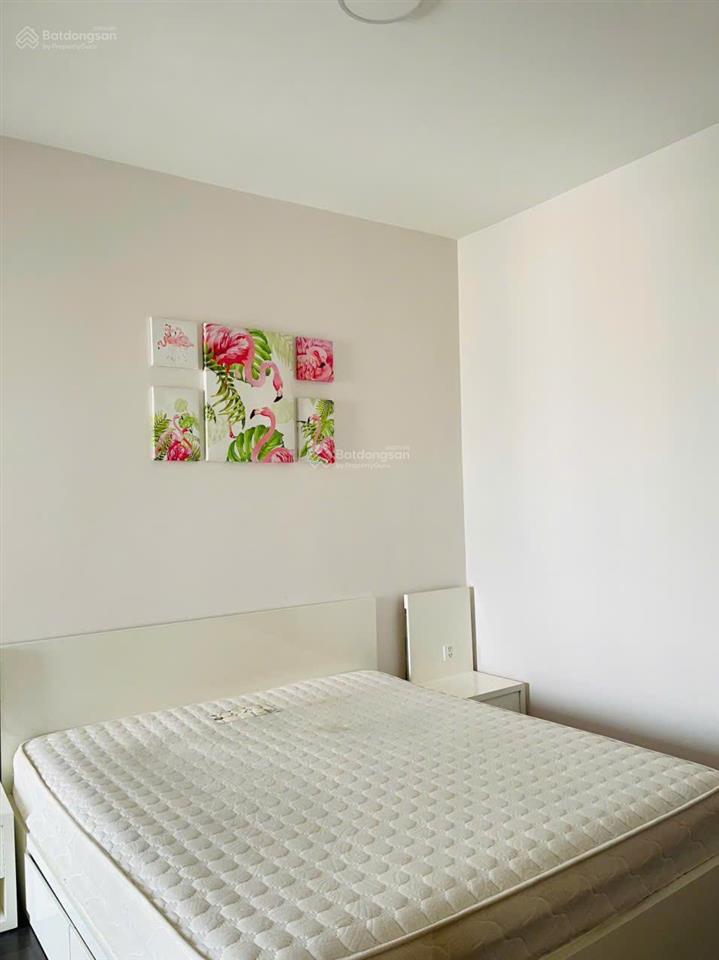 Hott cho thuê căn hộ 75m2 tại res green tower, giá tốt 14 triệu full nt hàng hiếm 0901 381 ***