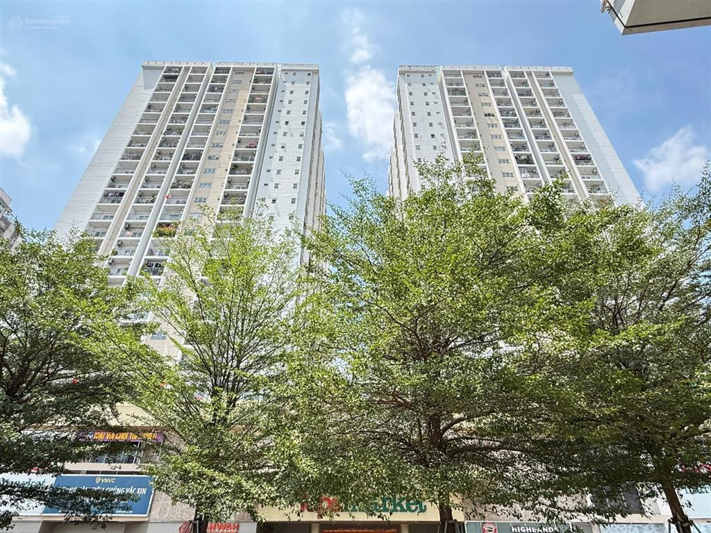 Bán căn hộ chung cư 3pn oriental plaza 685 âu cơ, 4,9 tỷ, 106m, giá cực chất, uy tín 0901 381 ***