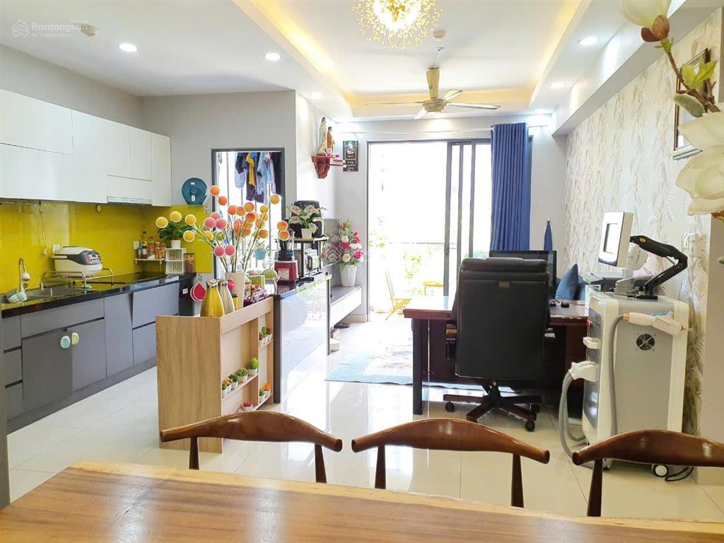 Dt 110m2  cho thuê chcc xi grand court. 3 phòng ngủ 2wc full nội thất, giá 22 triệu, nhà đẹp