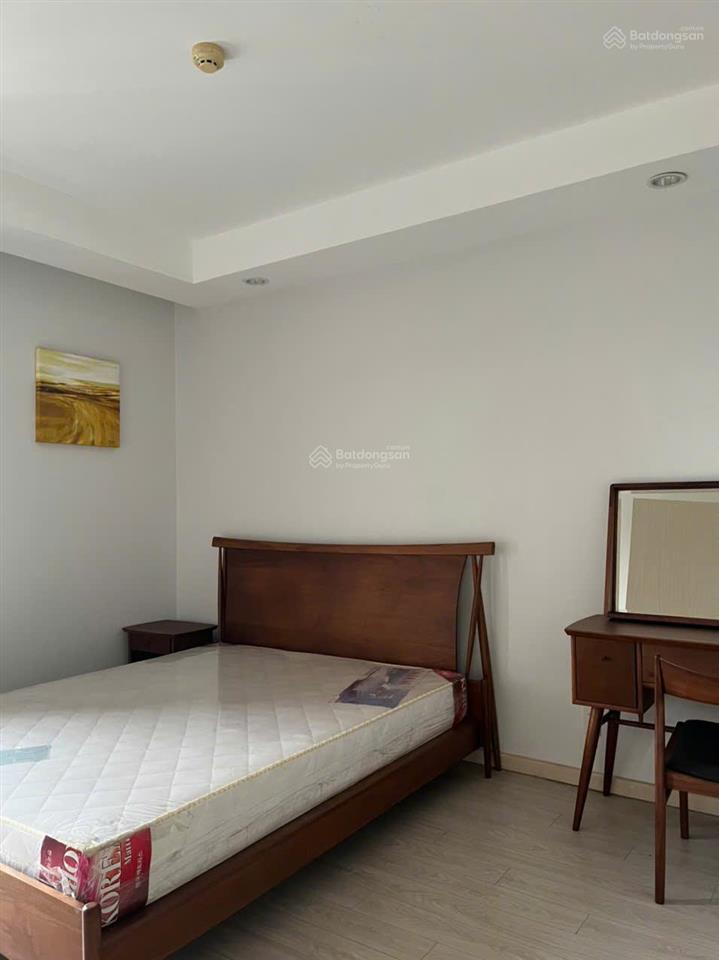 Dt 110m2  cho thuê chcc xi grand court. 3 phòng ngủ 2wc full nội thất, giá 22 triệu, nhà đẹp