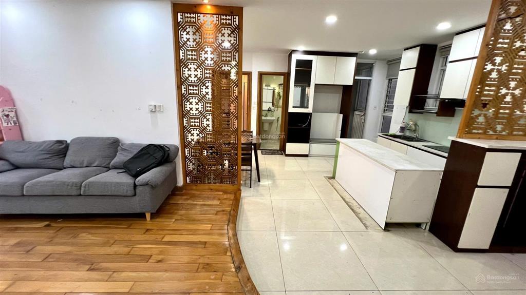 Căn hộ screc tower, 15 triệu, 100m2, 3pn, 2wc full nt, có siêu thị, q3  0901 381 ***
