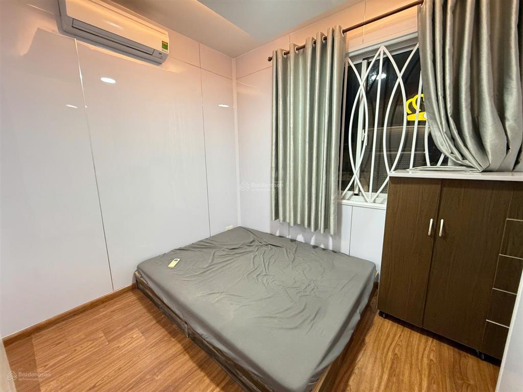 Hottt cho thuê căn hộ 2 pn  80m2 c/c âu cơ, đường âu cơ  giá 11 triệu (giá chuẩn)  0901 381 ***
