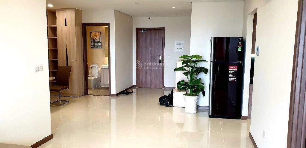 Hot! cần cho thuê cc xi grand court quận 10. dt 75m2, 2pn 2wc. giá 17tr/th (giá thật), nhà đẹp