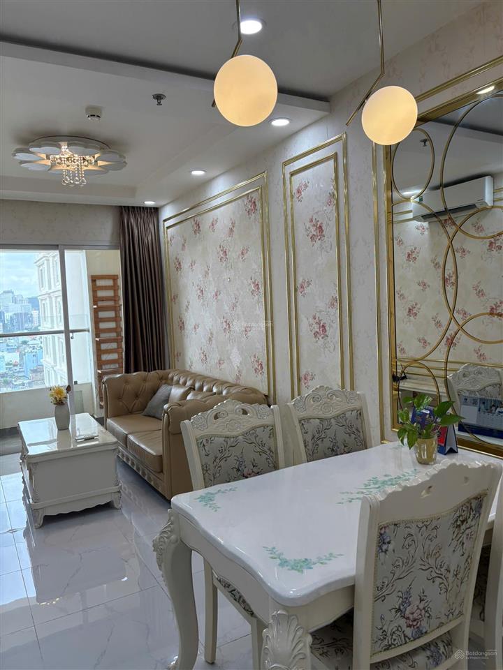 Giá thật cho thuê căn hộ terra royal 2 phòng ngủ, giá 18tr full nội thất nhà đẹp 0901 381 ***