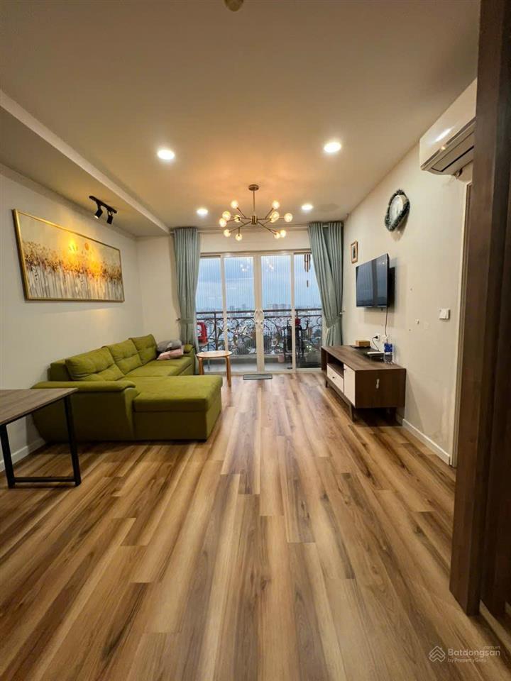 Nhà đẹp cần cho thuê chcc the flemington lê đại hành q11, dt 90m2, 2pn, 2wc giá 17,5 full nội thất