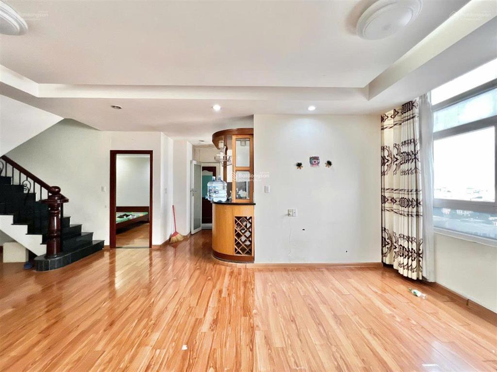 Duplex cho thuê cc the flemington, 23 triệu, 170m2, 4pn, quận 11, full nội thất  0901 381 ***