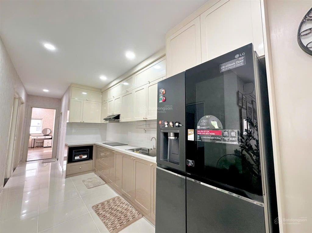 Bán cc 3pn, 106m2, 5 tỷ ở oriental plaza 685 âu cơ, tân phú, tp. hồ chí minh