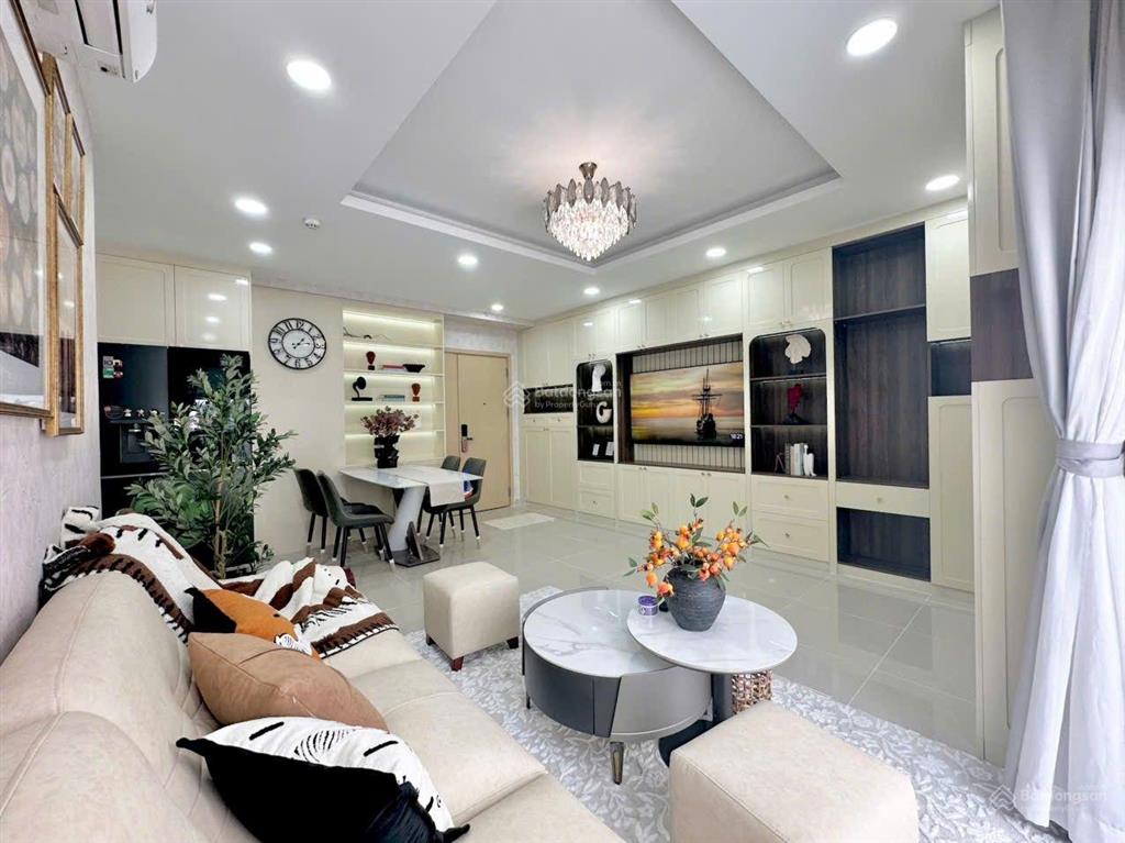 Bán cc 3pn, 106m2, 5 tỷ ở oriental plaza 685 âu cơ, tân phú, tp. hồ chí minh