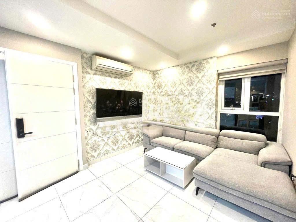 Hotttchuyên cho thuê căn hộ botanica premier và sân bay 2pn full nội thất giá 15tr 0901 381 ***