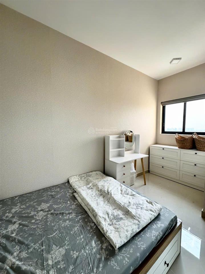 Chính chủ gửi bán cc âu cơ tower, 3,5 tỷ, 75m2, 2pn, 2wc, đầy đủ nội thất tại tân phú 0901 381 ***