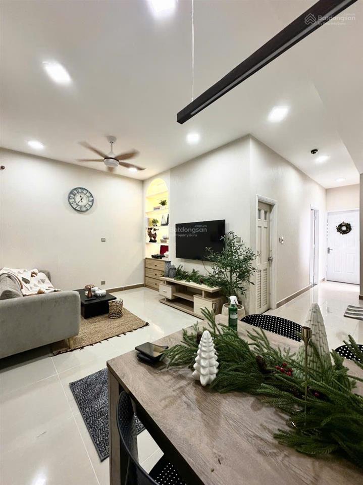 Chính chủ gửi bán cc âu cơ tower, 3,5 tỷ, 75m2, 2pn, 2wc, đầy đủ nội thất tại tân phú 0901 381 ***