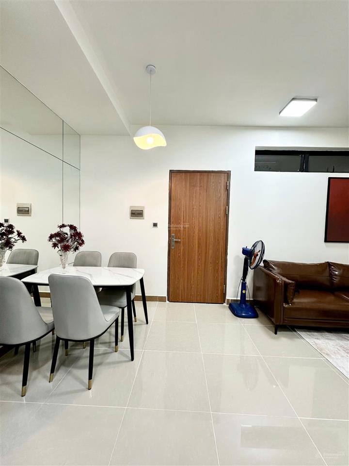 Chủ cần bán chcc tân hương tower, tân phú. dt 72m2 2pn 2wc, giá 2 tỷ 700, giá tốt thị trường