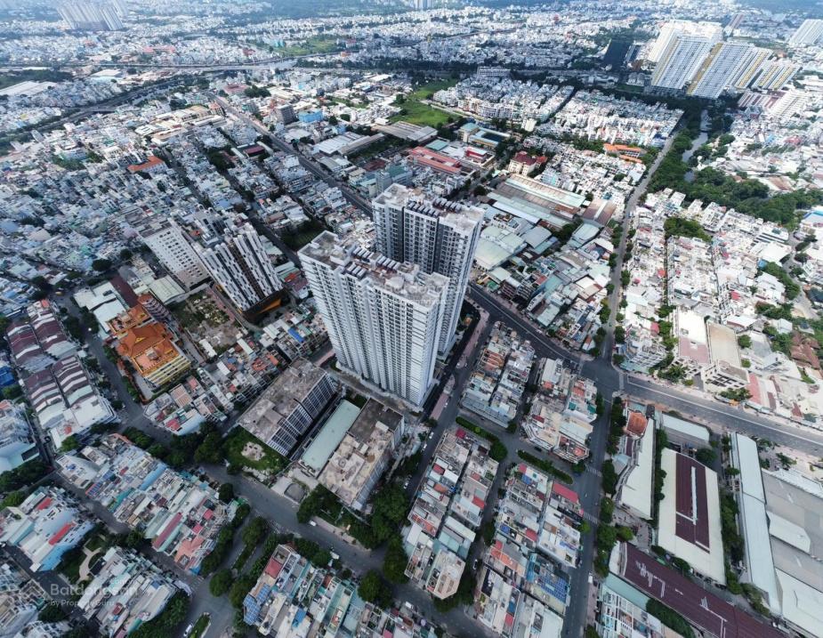 Hottt cho thuê cc saigon asiana, giá tốt 14,5 triệu, 100 m2, 3pn, 2wc, nhà đẹp, view thoáng mát.