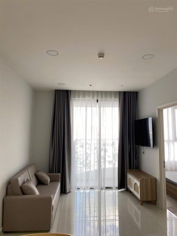 Hottt cho thuê căn hộ 3pn, 2wc, 83m2 tại res green tower  16tr/tháng. full nội thất  0901 381 ***