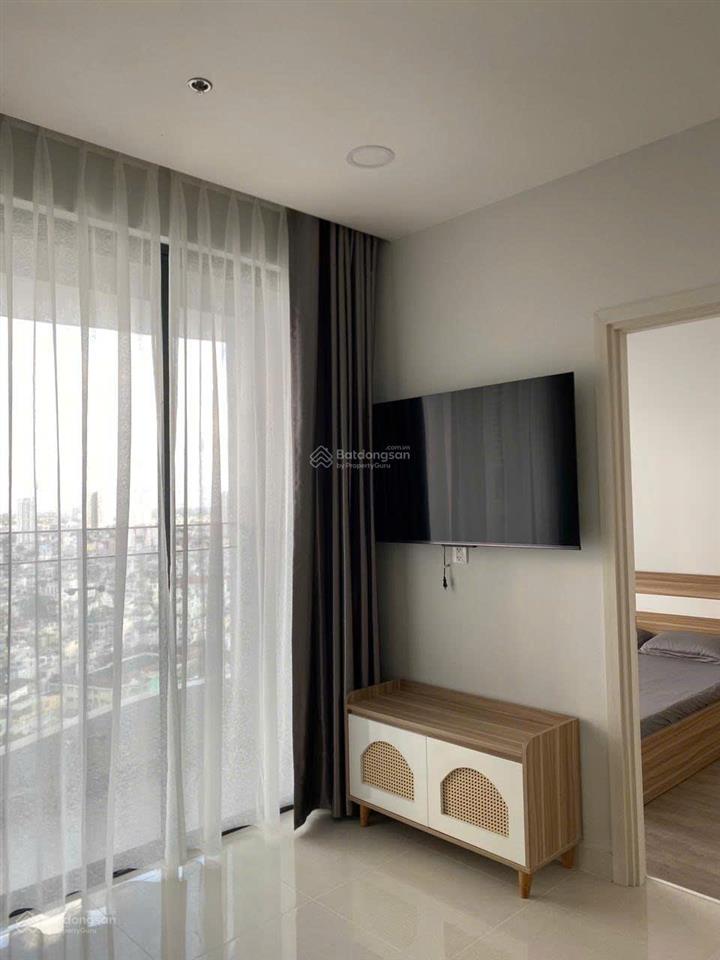 Hottt cho thuê căn hộ 3pn, 2wc, 83m2 tại res green tower  16tr/tháng. full nội thất  0901 381 ***