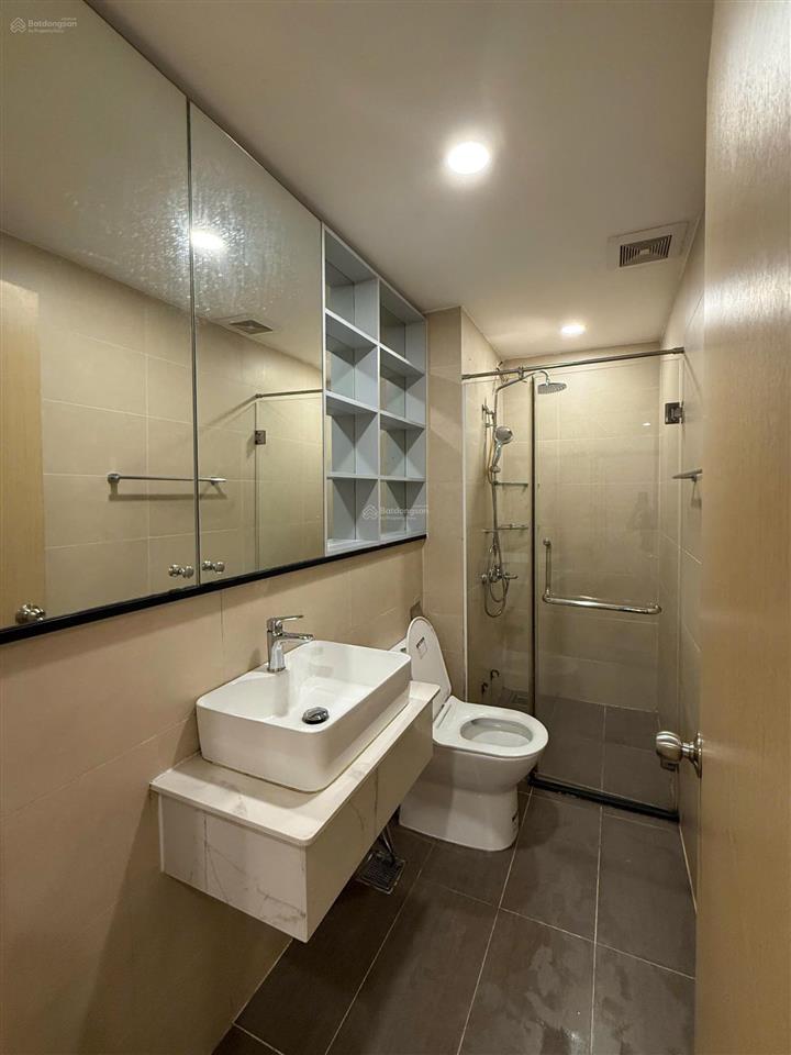 Bán gấp chcc the useful apartment, q tân bình dt 65m2, 2pn, 2wc giá 2tỷ5 nhà đẹp  0901 381 ***