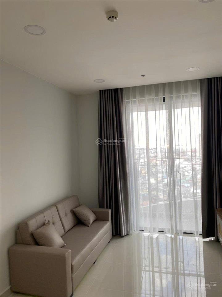 Hàng hiếm  cho thuê ch tại xi grand court, 2 pn75m2 view đẹp giá 17 triệu, nhà đẹp 0901 381 ***