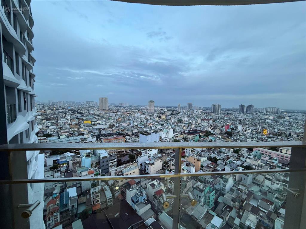 Hàng hiếm  cho thuê ch tại xi grand court, 2 pn75m2 view đẹp giá 17 triệu, nhà đẹp 0901 381 ***