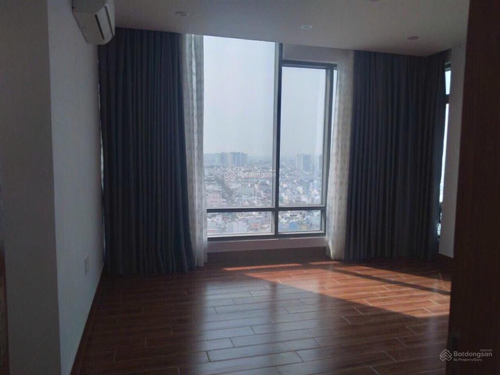 Cho thuê penthouse cc cộng hòa plaza, 18 triệu vnd, 150m2, 4pn + 3wc tại tân bình, hcm