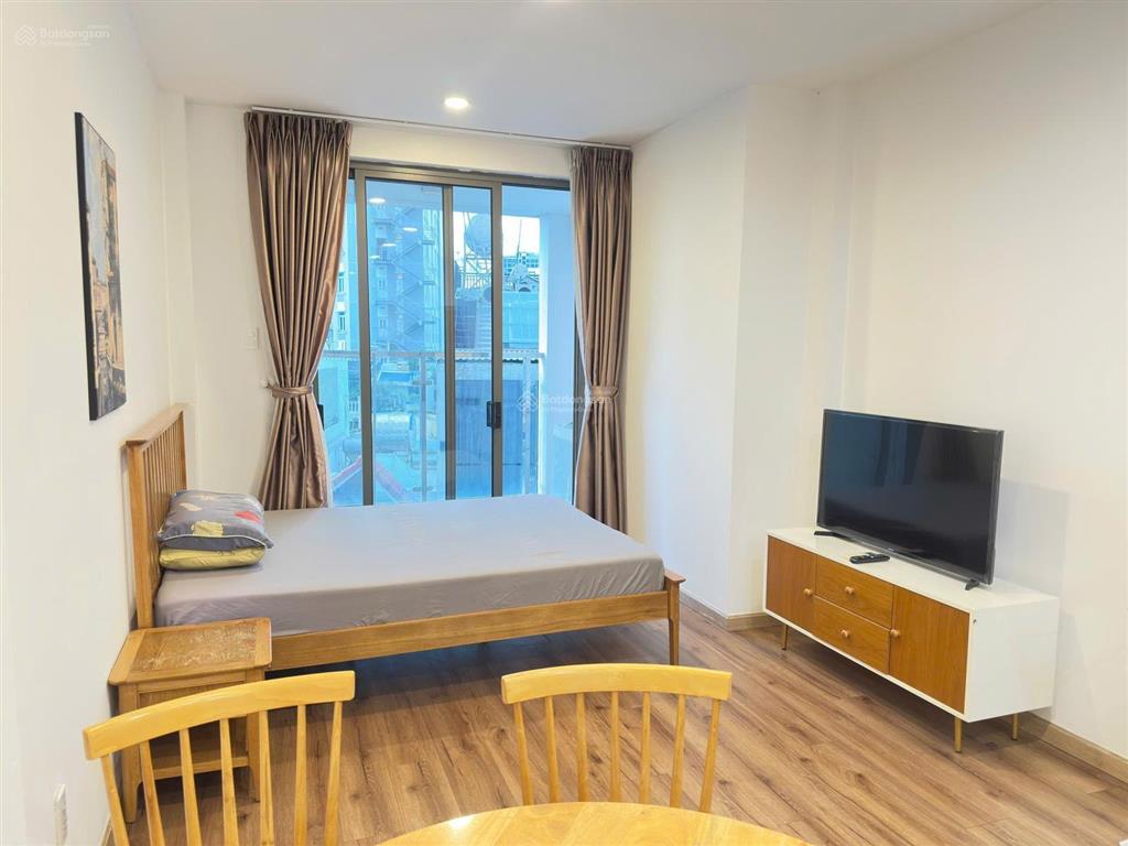 Cho thuê cc kingston residence, 11 triệu, 40m2, 1pn, 1wc, đẹp, nhiều tiện ích