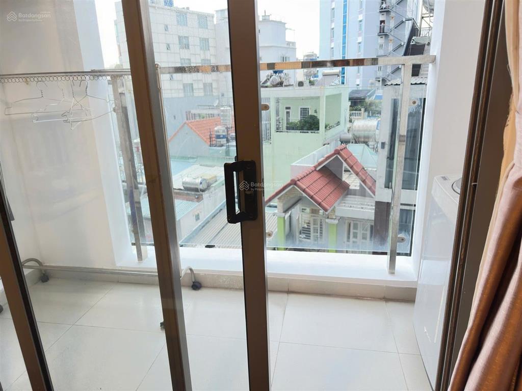 Cho thuê cc kingston residence, 11 triệu, 40m2, 1pn, 1wc, đẹp, nhiều tiện ích