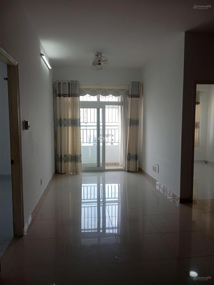 Nhà đẹp xuất sắc cho thuê cc 2pn, 2wc, giá tốt tại lucky palace, 85m2, phan văn khỏe, q6, hcm
