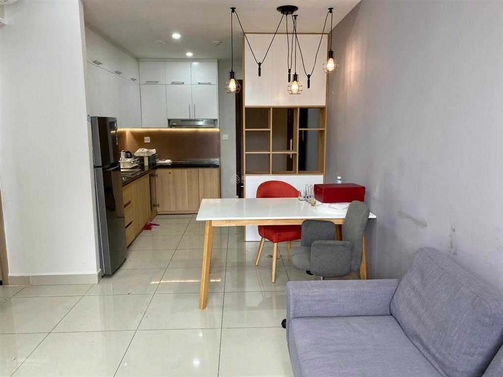 Chủ cần cho thuê căn hộ park legend hoàng văn thụ, 65m2  2pn  giá 15 triệu  0901 381 ***