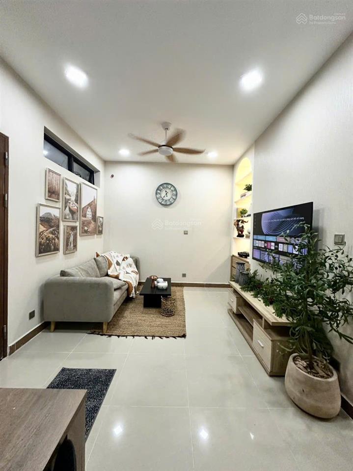 Chủ cho thuê ch 2pn, 2wc, 90m2 chỉ với 17tr/th tại the flemington q11, giá cực tốt full nội thẩt