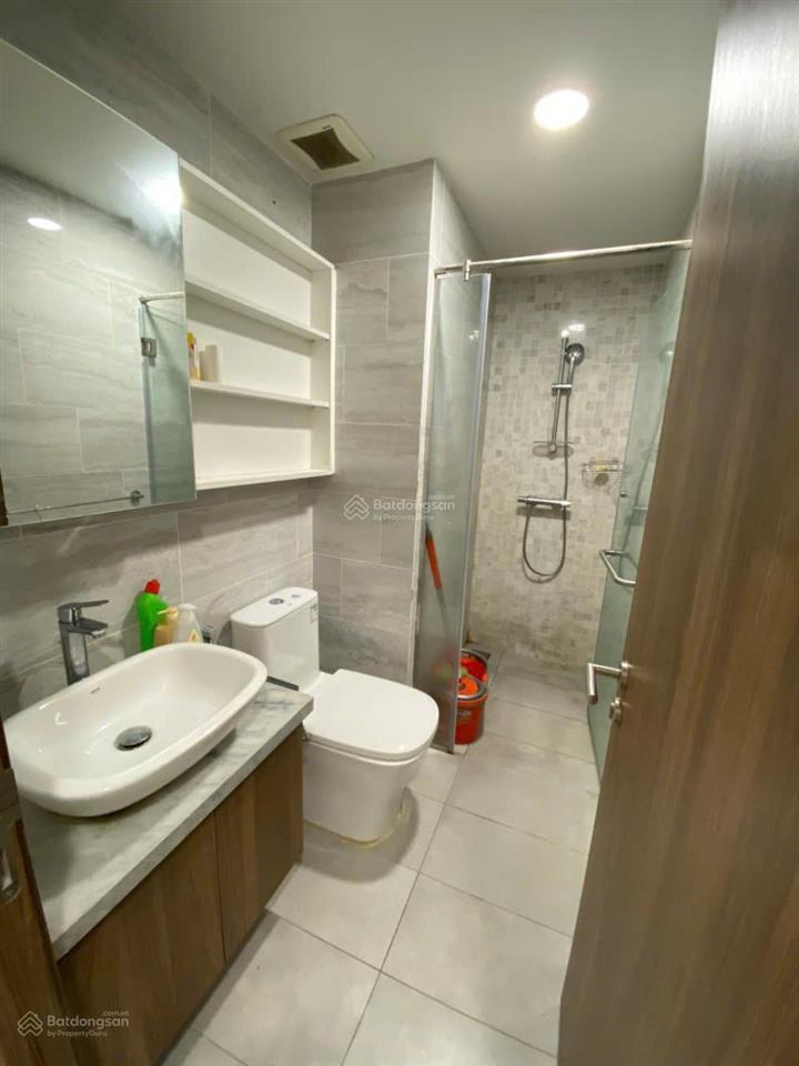 Hot hot cho thuê gấp ch kingdom 101, 20tr, 78m2, 2pn, 2wc, nhà đẹp, ở tô hiến thành, 0901 381 ***
