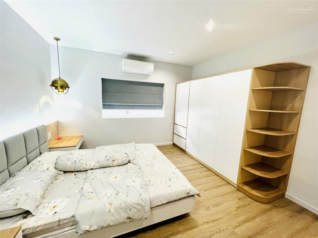 Hottt cho thuê chcc 3pn, 2wc, tại oriental plaza 685 âu cơ, 100m2, 14triệu vnd, nhà đẹp xuất sắc