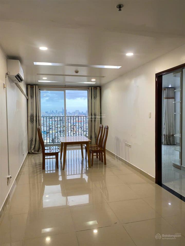 Hottt cho thuê cc topaz garden, 8.5 triệu, 62m2, 2pn, 2wc tại, tân phú, nhà trống không nội thất