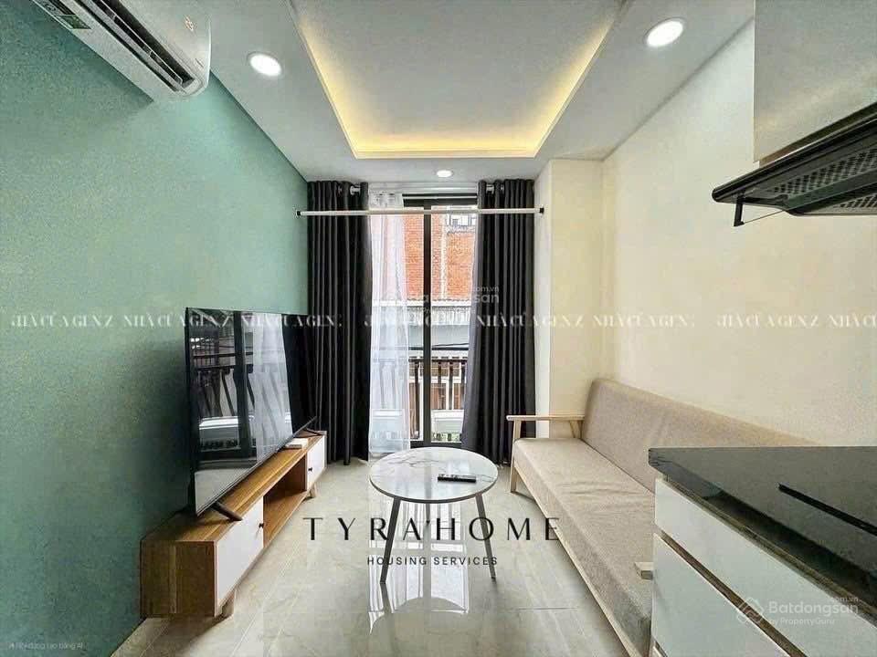 Cho thuê căn hộ quận 4 ban công thoáng full nội thất giá rẻ bất ngờ sát quận 1!