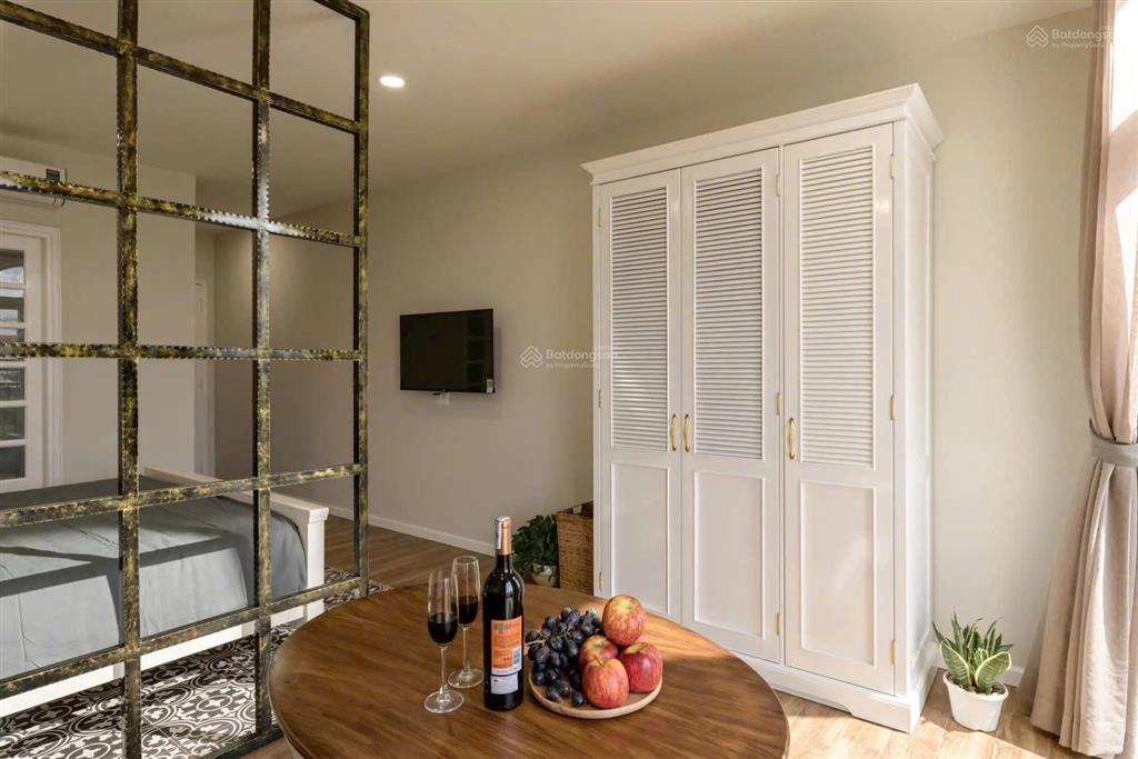 Cho thuê căn hộ 1pn ban công quận 1 thiết kế boutique hiện đại, full nội thất, đẹp như khách sạn