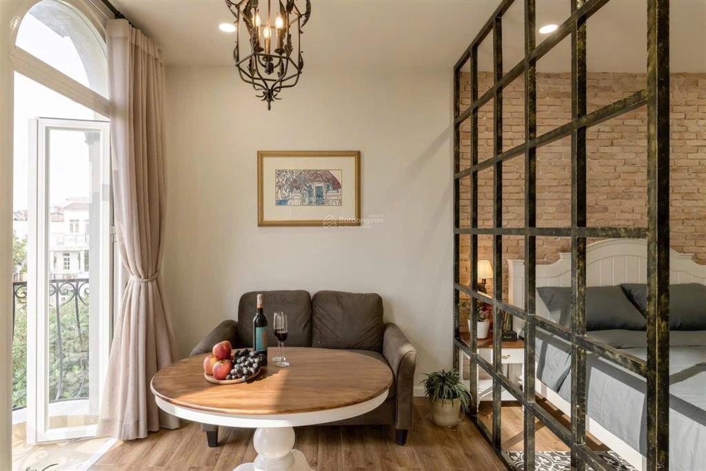 Cho thuê căn hộ 1pn ban công quận 1 thiết kế boutique hiện đại, full nội thất, đẹp như khách sạn