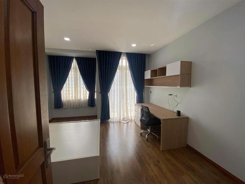 Hàng mới giá tốt vị trí đẹp mặt tiền đs tân quy 3 tầng (5pn, 4wc), giá chào 9,9 tỷ thương lượng