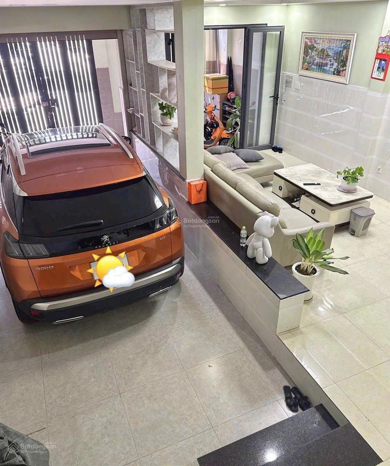 Cho thuê nhà phố 2 lầu kdc tân quy đông  6mx18m 4pn, 4wc giá thuê 31 triệu thương lượng
