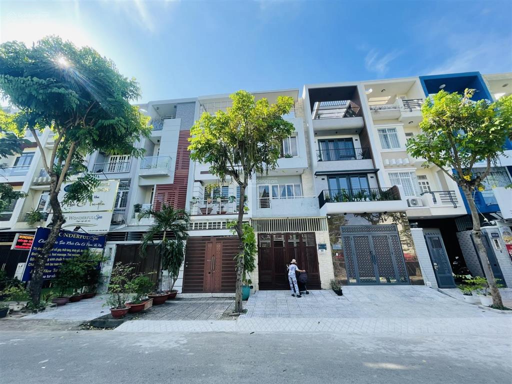 Nhà 2 lầu (dt 4m x 15m) khu tân quy đông, p. tân phong, q7 giá tốt 11 tỷ thương lượng chính chủ