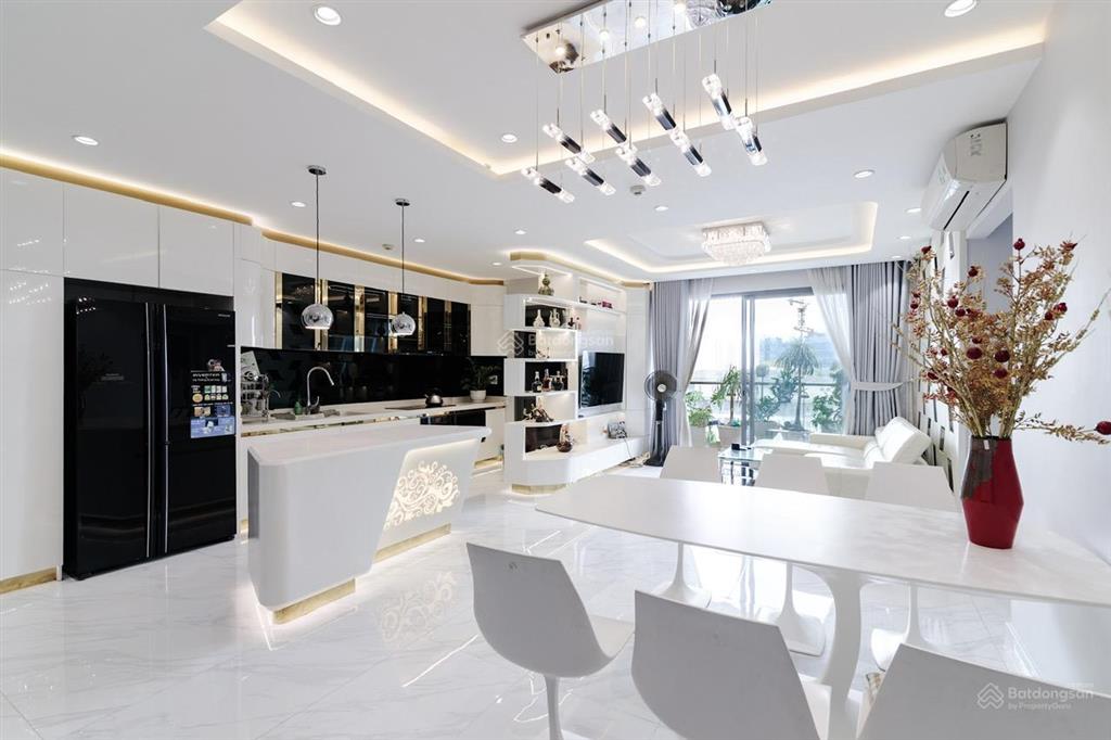 Chính chủ cần bán gấp chcc orchard garden 72m² 2pn 2wc giá 6,8 tỷ.  0938 389 *** gặp thanh