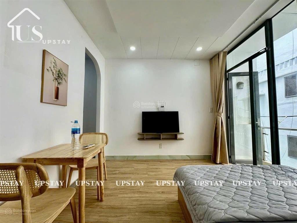 Cho thuê căn hộ 1 phòng ngủ tách bếp  ban công máy giặt riêng trần quang khải q1,gần chợ tân định