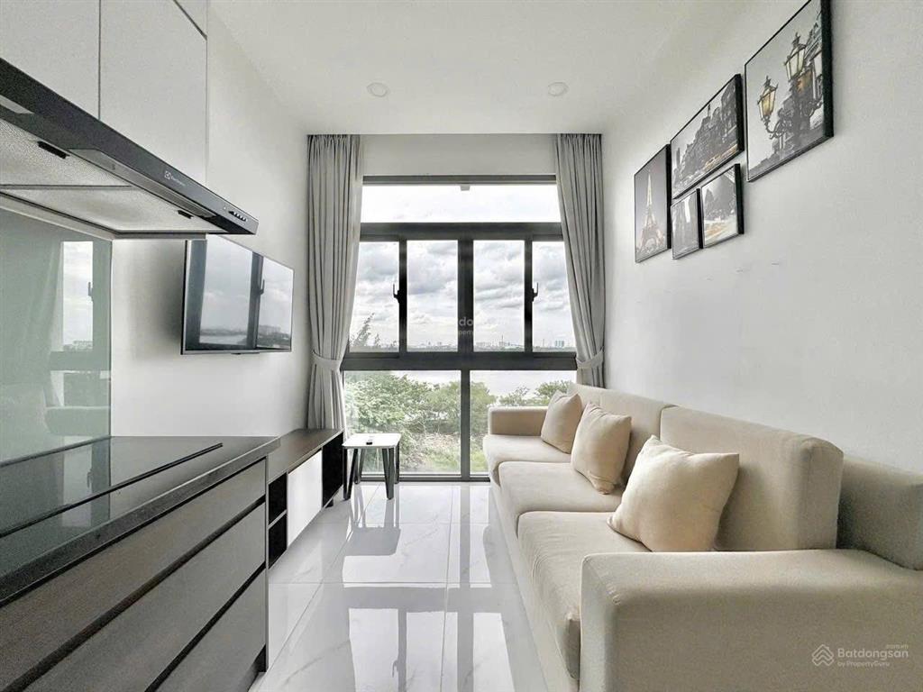 Cho thuê căn hộ 1pn tách bếp siêu thoáng  máy giặt riêng lý văn phức q1